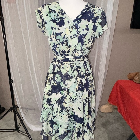 Danny & Nicole Navy and Mint Floral Midi Dress - Picture 1 of 3